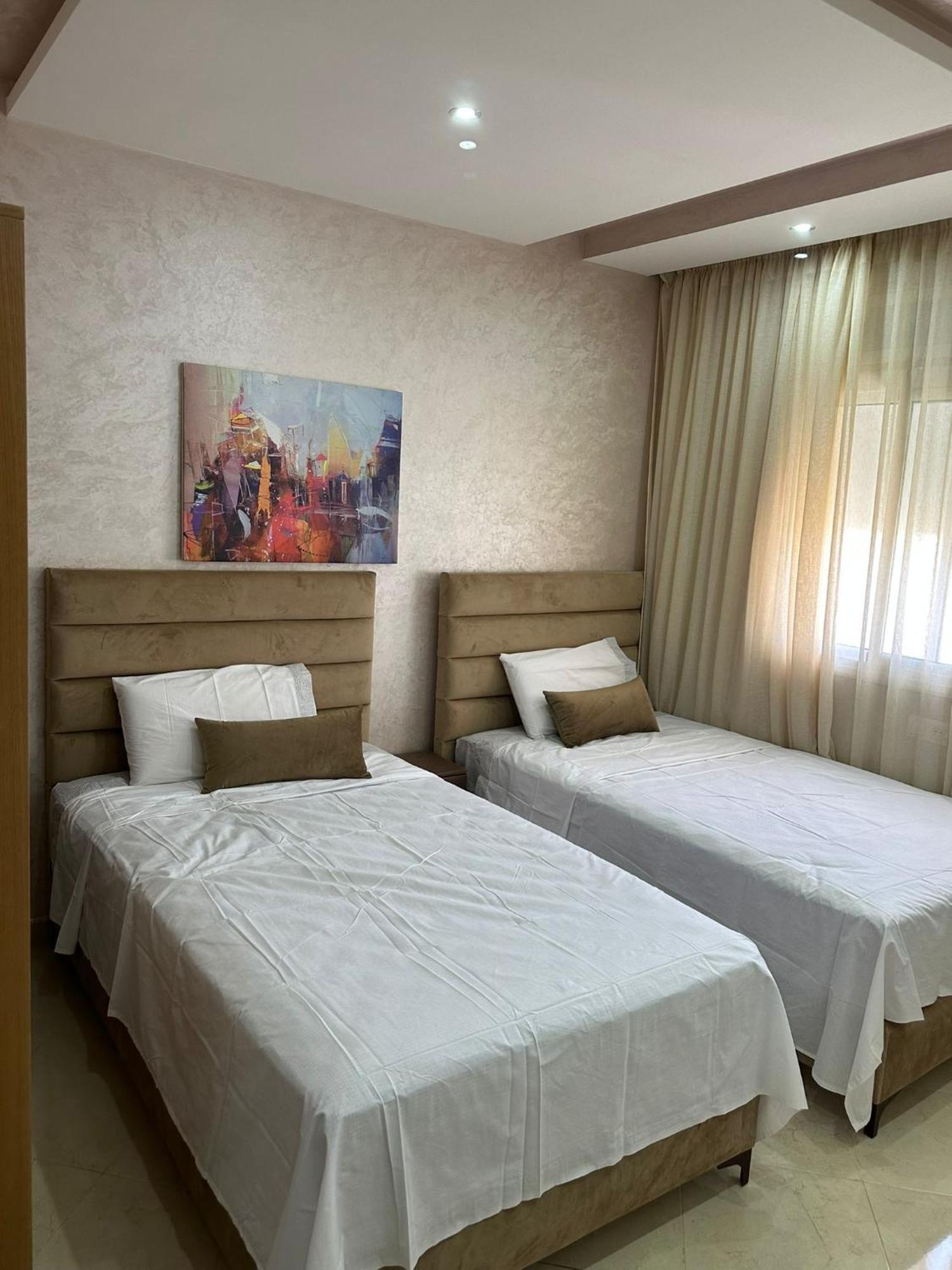Immeuble Familial Imad Daire Tétouan Dış mekan fotoğraf